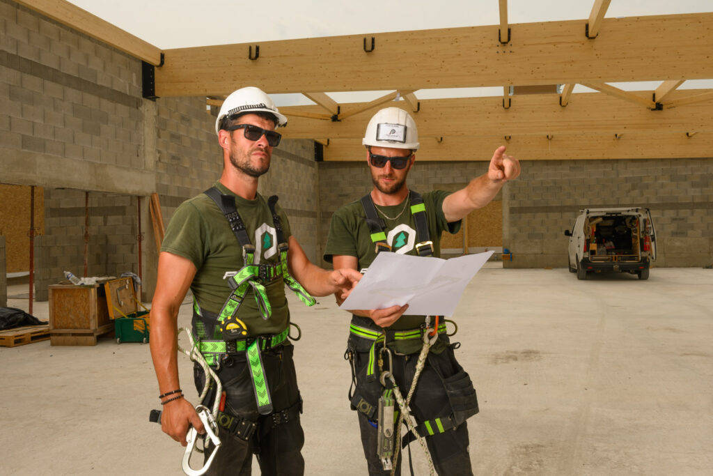 Équipe de pose Pallanche constructions mobile dans toute la France