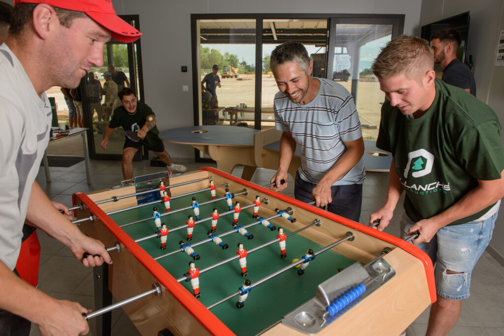 Espace convivialité salariés Pallanche Construction Sainte Agathe la Bouteresse